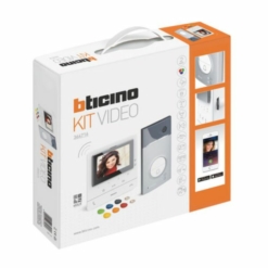 Kit vídeo 1 vivienda 2 hilos, placa LÍNEA 3000 y monitor manos libres Classe 100 conectado Btcino 364716